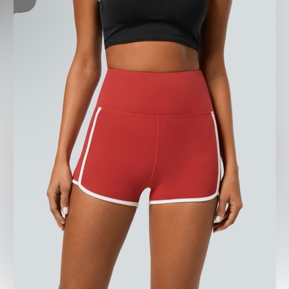 Halara Super High Waisted Side Pocket Color Contrast Trim Yoga Biker Shorts - Picture 4 of 4